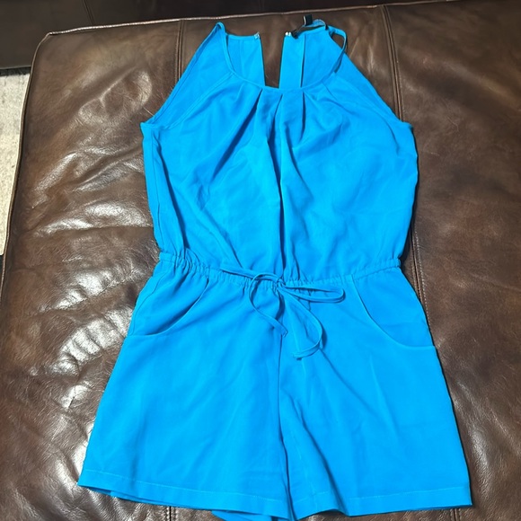 Turquoise short silk-like jumper with tie string waist, size 2 - Picture 1 of 7